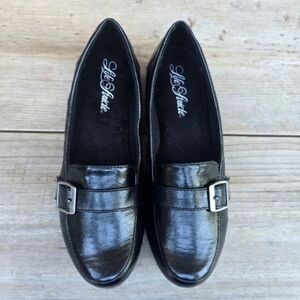 Life Stride Dhana Classic Minimalis Black Vegan Leather Comfort Wedge Loafer 8M